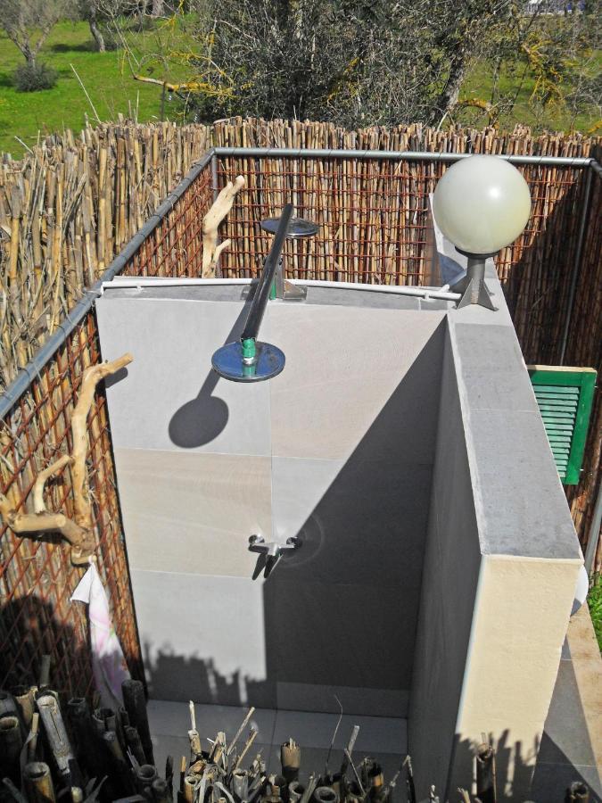 Camping Terreno-Ro-Bi-Li Hotel Cutrofiano Exterior photo